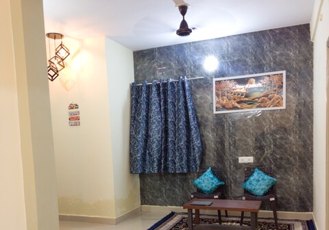 Kashi Homestay