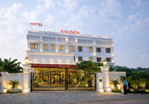 HOTEL OPULENCE KALINGA
