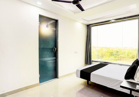 Hotel O Varn Residency And Hotels