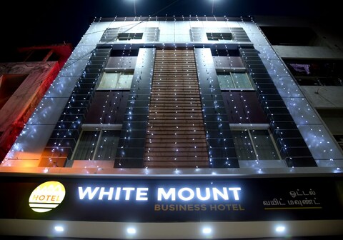 WHITE MOUNT