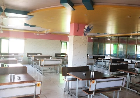 Hotel Shubham - 6Km from Visnagar