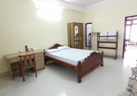 Classy Abode 3bhk Full | Beltola Near GNRC