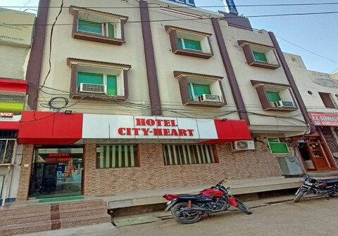 HOTEL CITY HEART