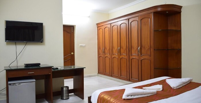 Bed room