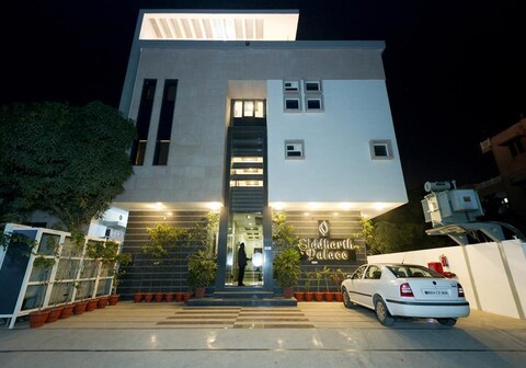 Hotel Siddharth Palace