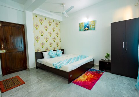 Goan Fiesta Studios Calangute