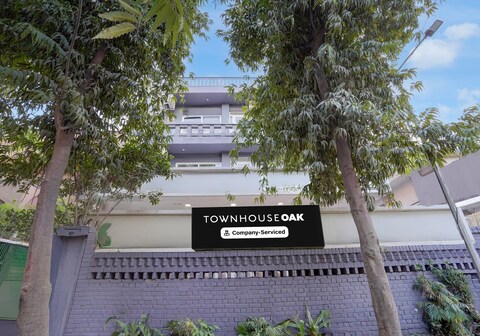 Townhouse Oak Sector 31 Noida