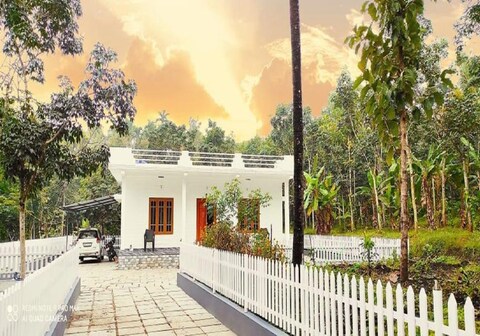 White Rose Home Stay