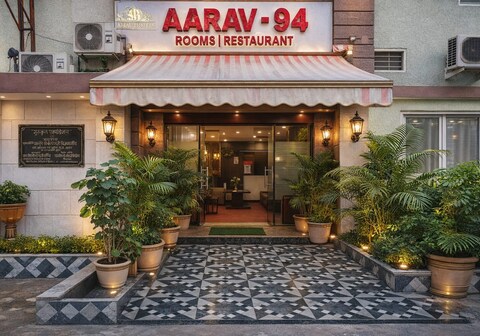 Hotel Aarav 94