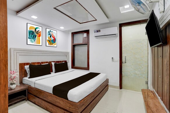 Super Collection O Mall Road Bathinda Formerly Hotel Galaxy