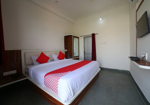 Hotel O Rawat