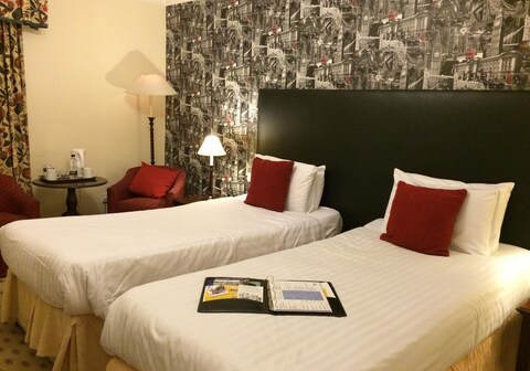 Brook Kingston Lodge Hotel