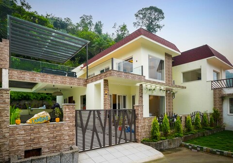 StayVista at Villa Vaari