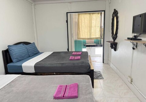 Collection O Centre Place