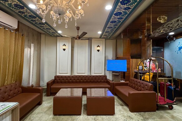 Hotel Mahadev Villa