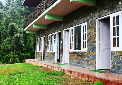 Vanvaas Homestay (12 km away from shimla)