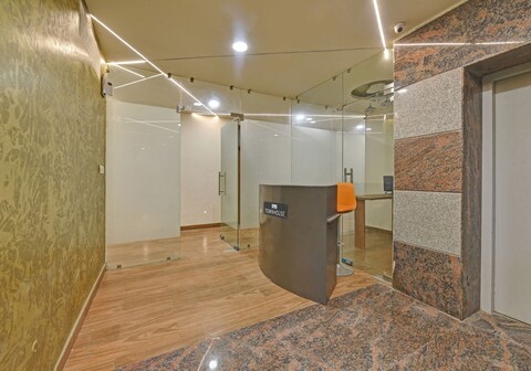 Hotel O The Circle Rajapark