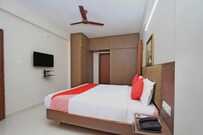 OYO 10379 Hotel Varcity Sapphire, Bangalore OYO 10379 Hotel Varcity Sapphire, Bangalore