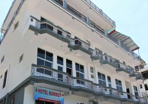 Manikut parvat homestay