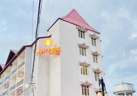 Lords Studio Inn Chintpurni
