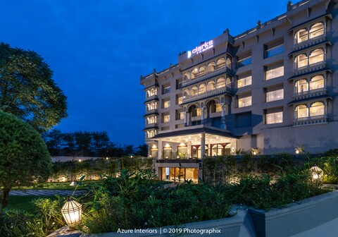 Clarks Inn Suites Raipur