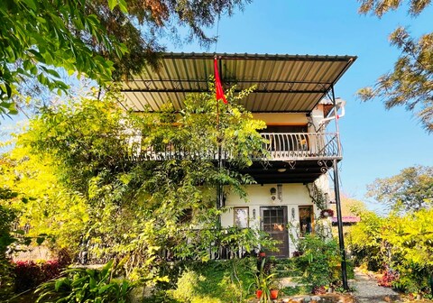 Cozy 1 bhk Close to Bhimtal Lake | Oakwood