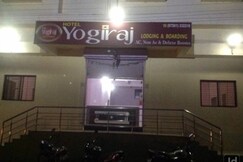 HOTEL YOGIRAJ LODGING AND BOARDING, Chikhli, Maharashtra HOTEL YOGIRAJ LODGING AND BOARDING, Chikhli, Maharashtra