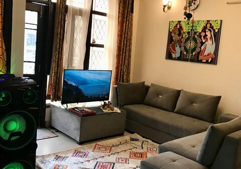 Holistic India Cloud 9 Apartment