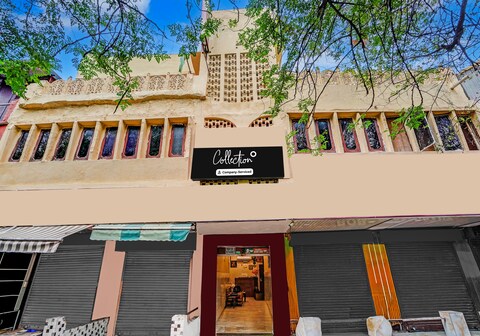 Super Collection O Tajganj West Gate Formerly Hotel Host