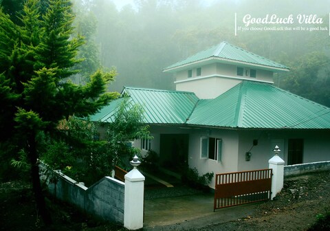 Goodluck Villa | Forest-view Rooms