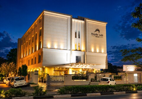Royale Lalit Hotel