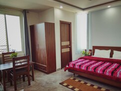 Hotel Sparrow Nest by OpenSky, Lansdowne Hotel Sparrow Nest by OpenSky, Lansdowne