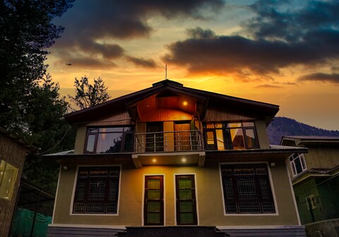 Zuri Cottages Pahalgam