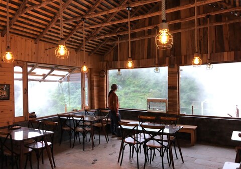 Nature Waterfall Camps