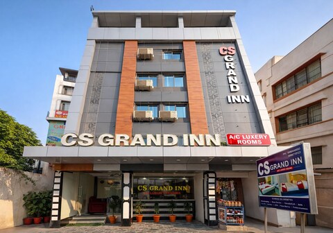 CS Grand Inn