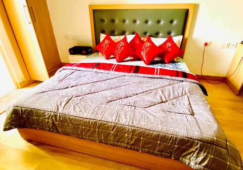 The Dream Square | Entire Apartment