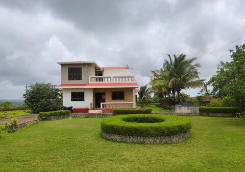 Valley facing Bungalow-Shree Srushti Homestay