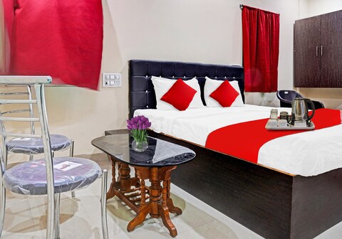 Collection O Hotel Sri Sitara