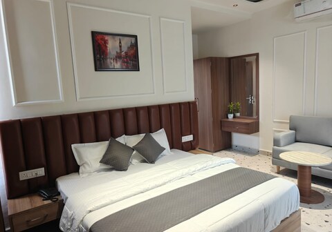 HOTEL NATRAJ