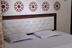 Shri Ram Priya Kunj Atithi Niketan, Ayodhya Shri Ram Priya Kunj Atithi Niketan, Ayodhya