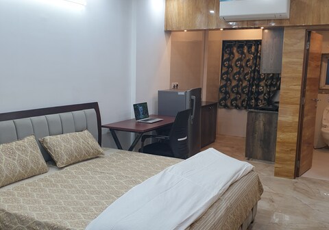 Elevated Presidential Suite