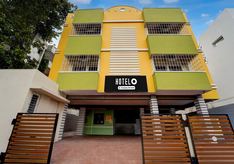 Hotel O Singanallur Railway Junction Formerly 2D Residency
