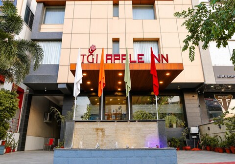 TGI Apple Inn