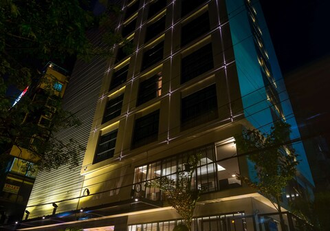 Best Western Plus Maple Leaf