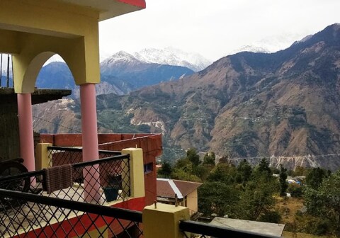 StayApart Mount Kailash Homestay & Guest House