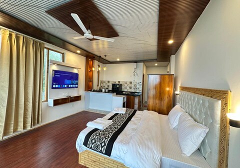 The Cedar Stone Apartment Manali