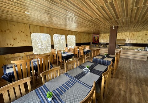 Pangong woods Resort