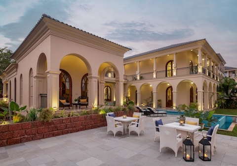LohonoStays Sacri Borod Hill 7