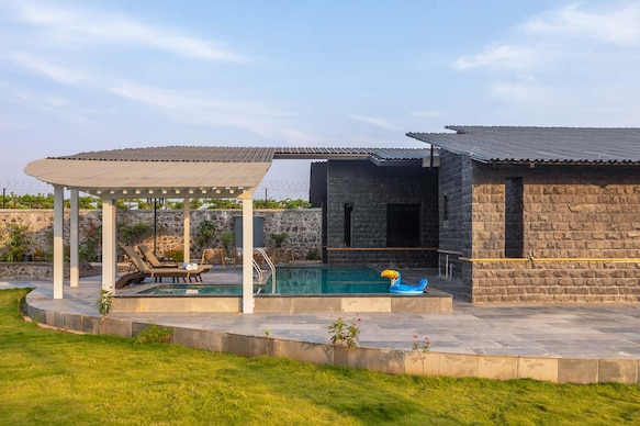 StayVista at Le Ciel Villa