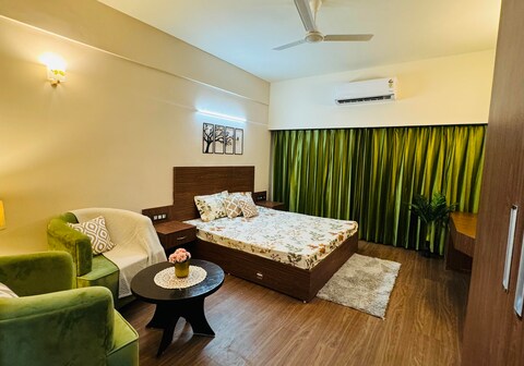 Elite studio in Dehradun